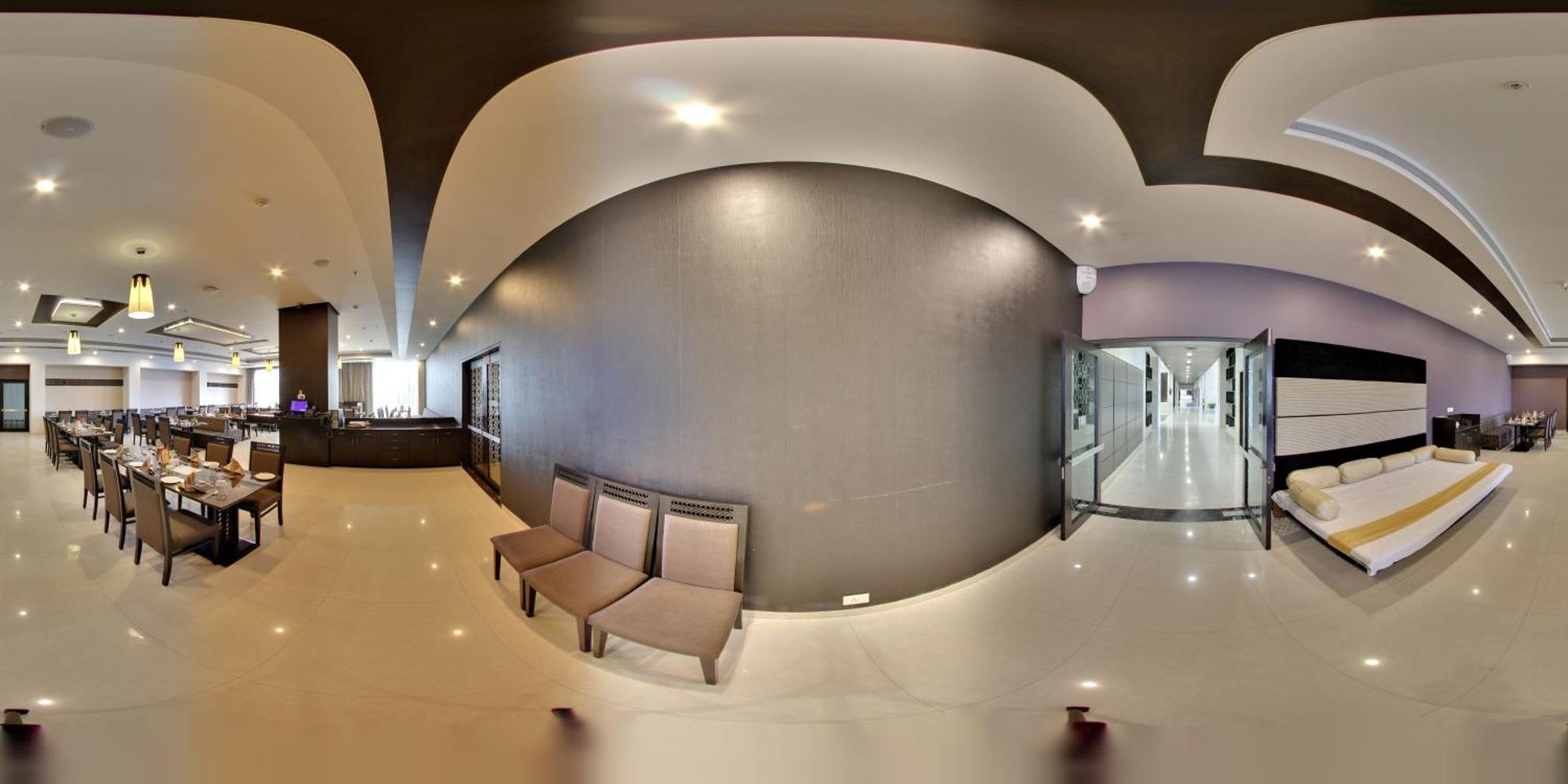 Narayani Heights, Ahmedabad Hotell Eksteriør bilde