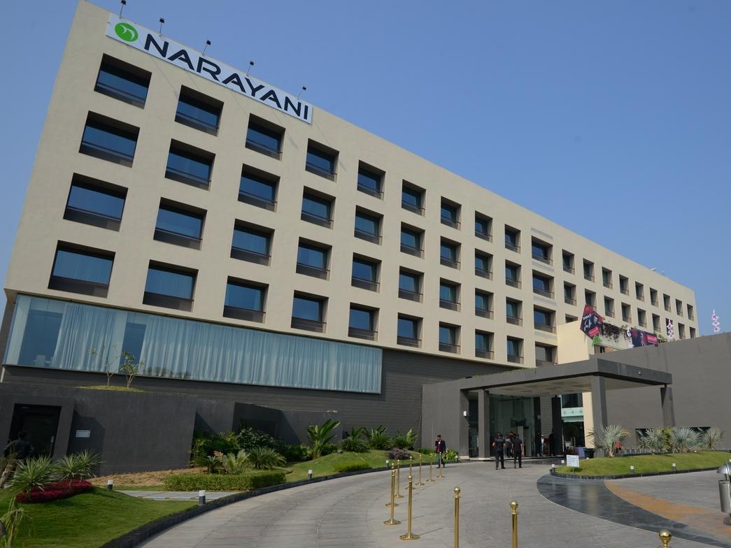 Narayani Heights, Ahmedabad Hotell Eksteriør bilde